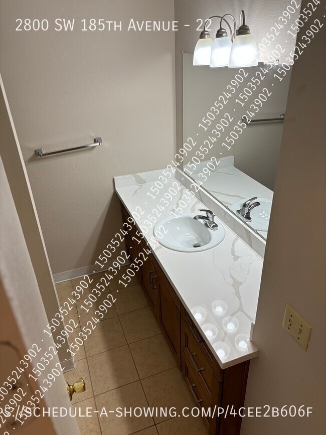 Building Photo - 2800 SW 185th Ave