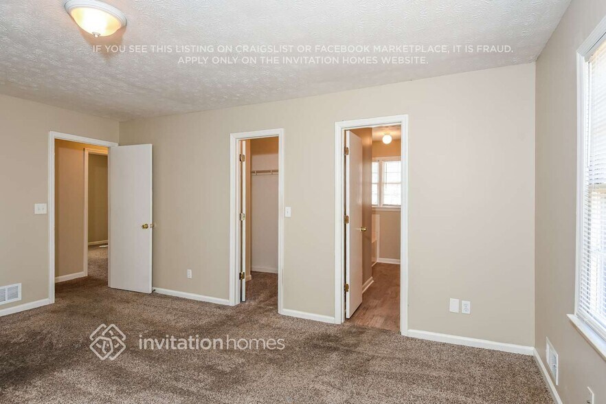 Building Photo - 2455 Danver Ln