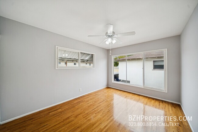 Building Photo - 5307 Vantage Ave