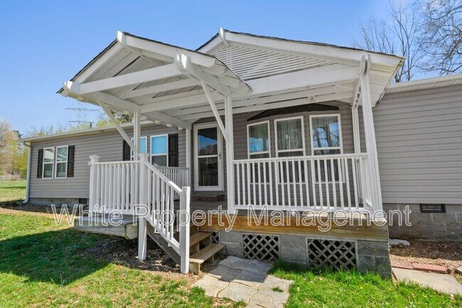Building Photo - 326 Belton Ave