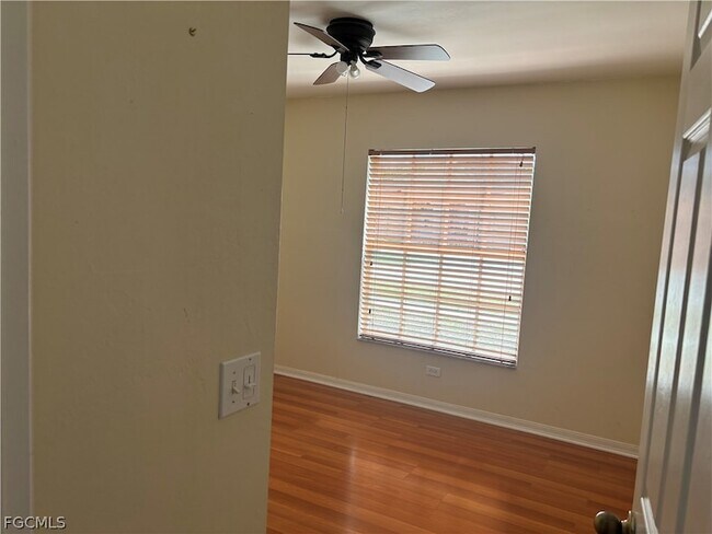 Building Photo - 4620 Varsity Cir