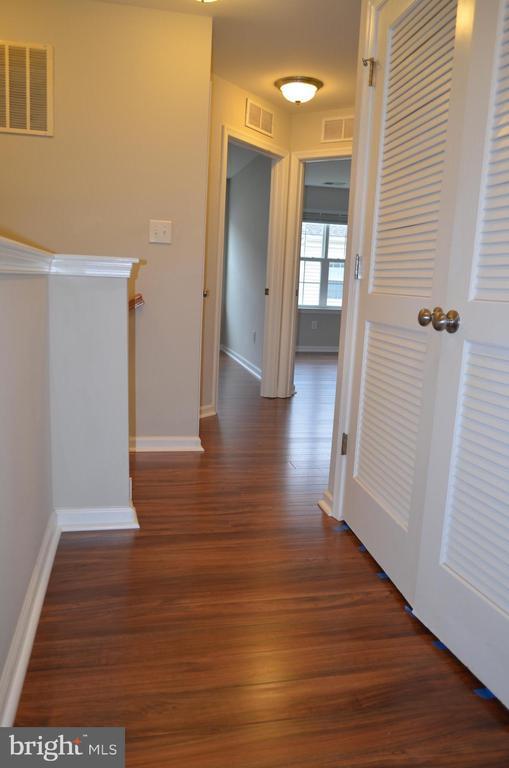 Building Photo - 1503 Hights Farm Rd S