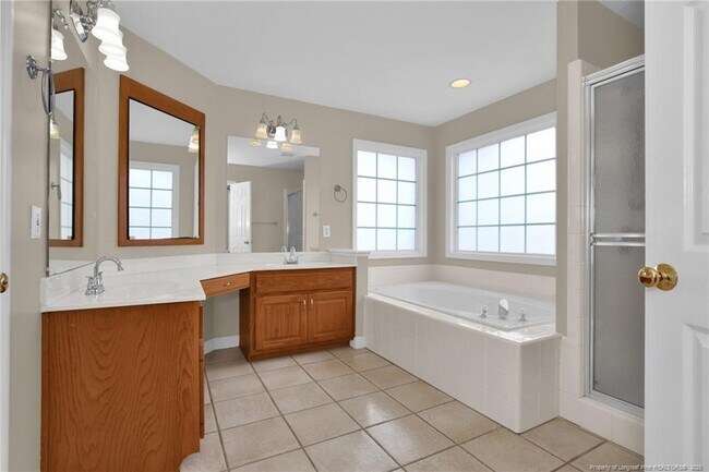 Building Photo - 7924 Lester Dr