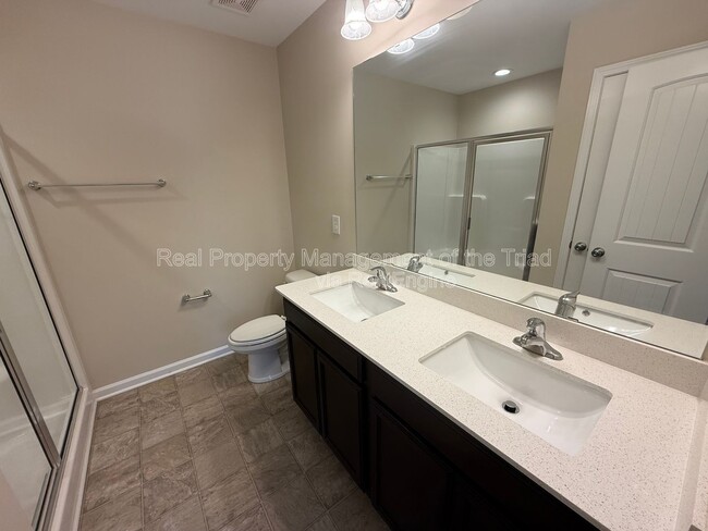 Building Photo - 3907 Copperfield Ct