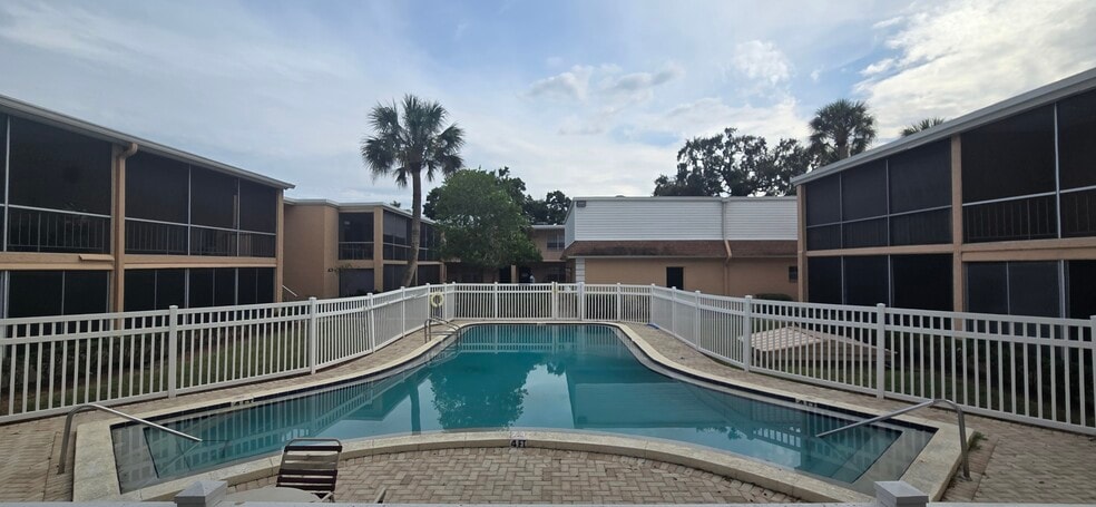 Building Photo - 4725 Christa Ct