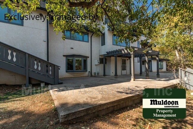 Building Photo - 17 Penrose Blvd