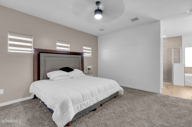 Building Photo - 12713 Captain Claudia CT