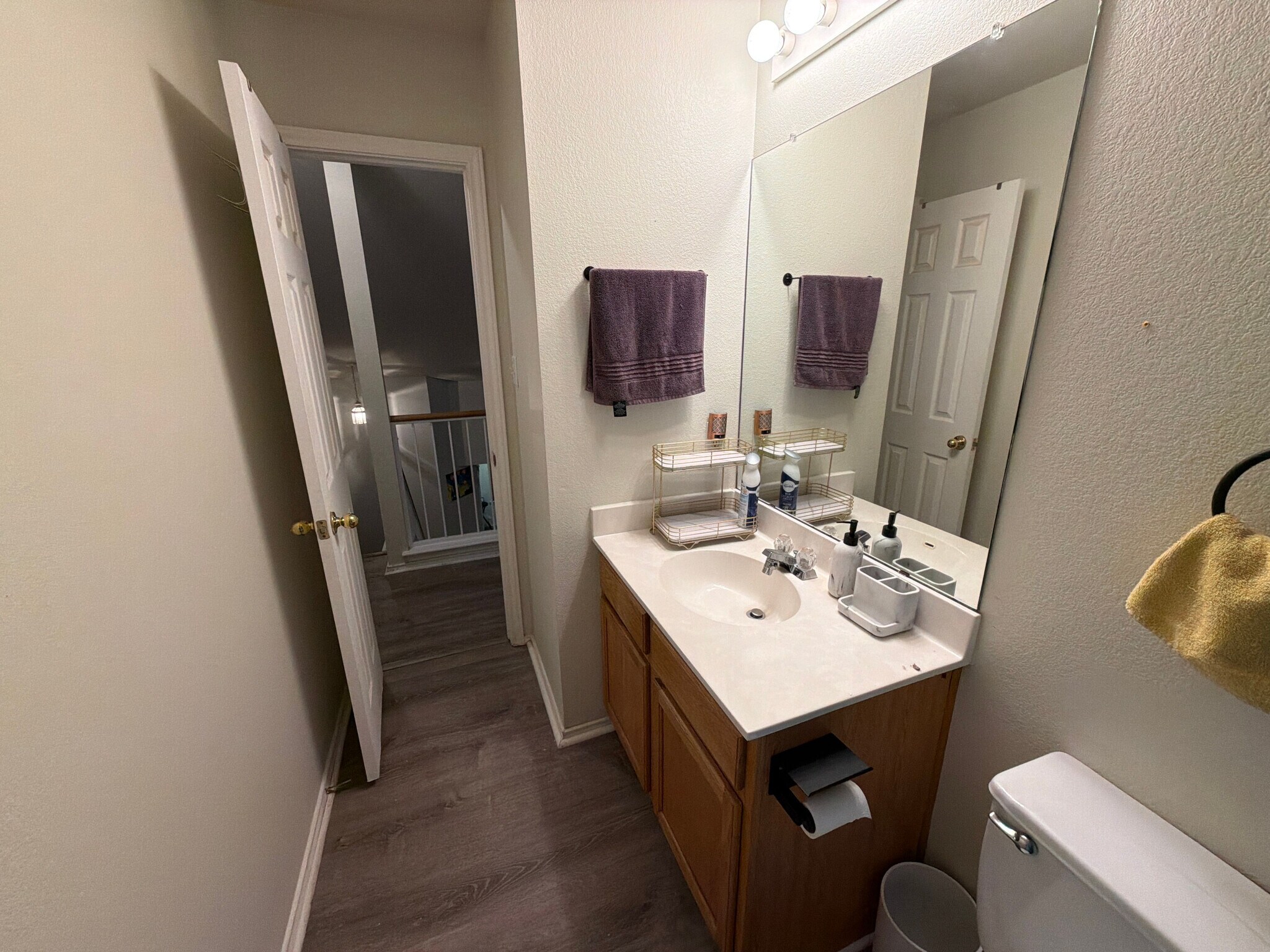 Building Photo - Room in Single Family Home on Socorro Bend