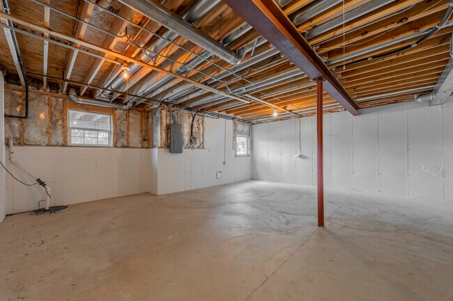 Building Photo - 1226 Bradley Cir