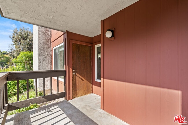 Building Photo - 4800 Maytime Ln