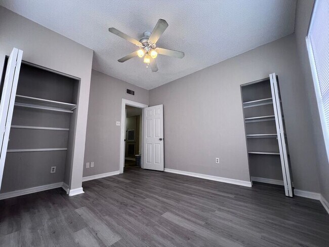 Building Photo - 163 Ave A SE