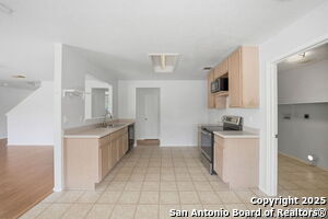 Building Photo - 535 Centro Hermosa