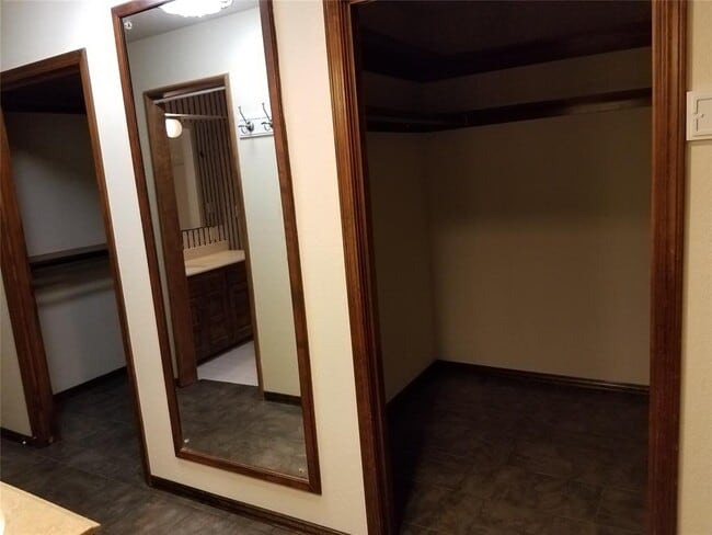 Building Photo - 23727 Reece Lake Rd