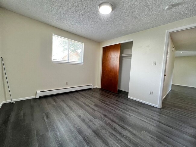 Building Photo - 527 West St