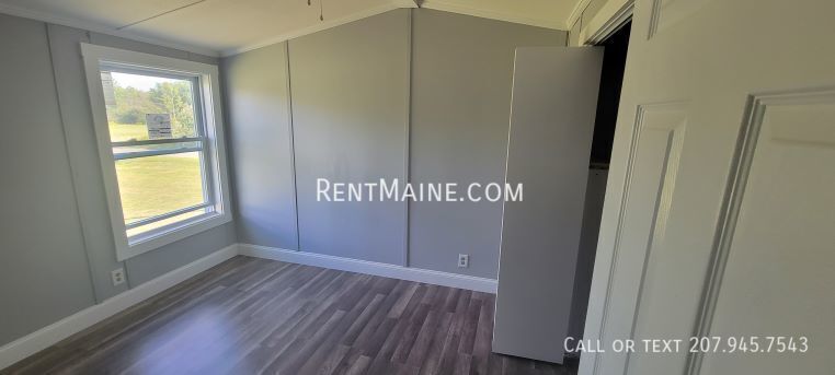 Building Photo - 98 Park Dr