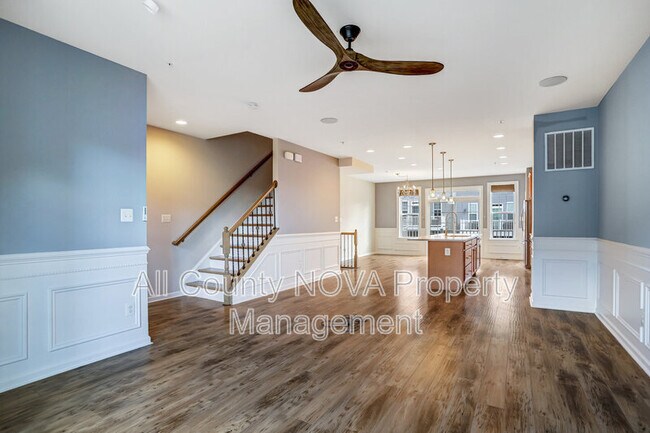 Building Photo - 2908 Pinebrook Rd