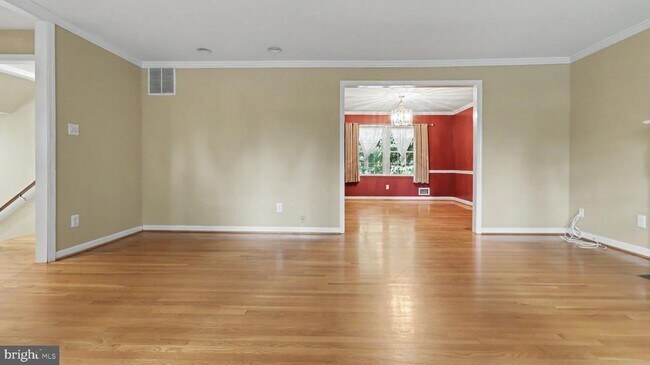 Building Photo - 6770 Baron Rd