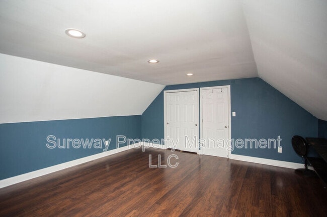 Building Photo - 49 Granite Ln
