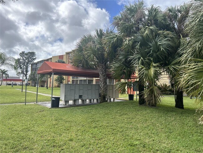 Building Photo - 3600 NW 21st St