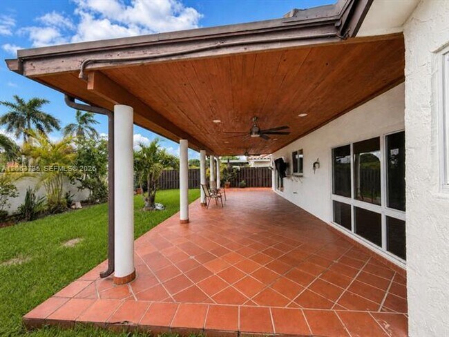 Building Photo - 4340 SW 146th Ct