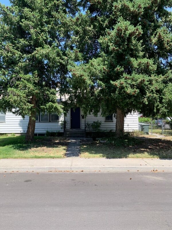 Primary Photo - 1306 Putnam St