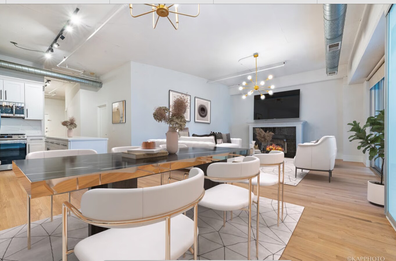 Dining and living room - 1000 W Adams St