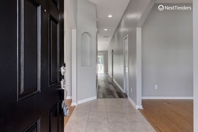 Building Photo - Amelia Island Beauty in Islesworth!