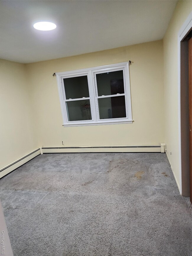 Building Photo - 166 Hillcrest Rd