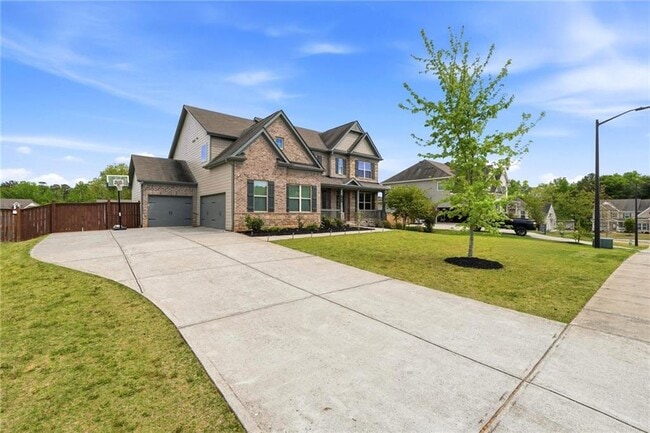 Building Photo - 304 Cochin Dr