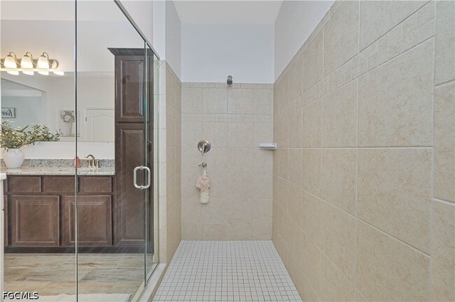 Building Photo - 8784 Cascade Price Cir