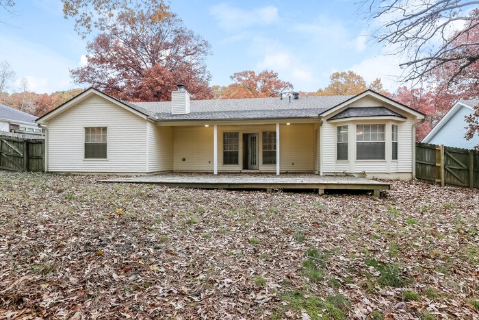 Building Photo - 210 Dogwood Pl Dr