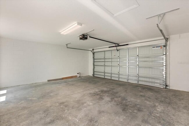 Building Photo - 15351 Burgtheater Dr