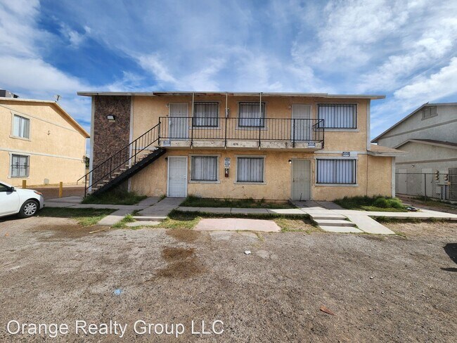 Primary Photo - 2 br, 1 bath House - 1656 Stevens St. Unit 4