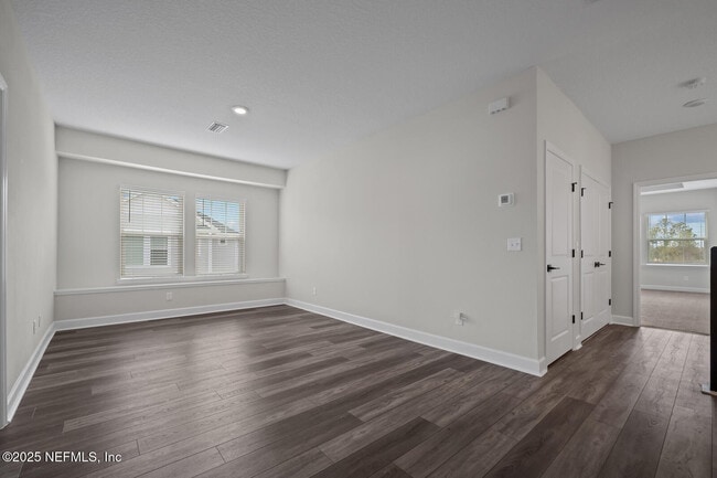 Building Photo - 11301 Barrier Beach Pl