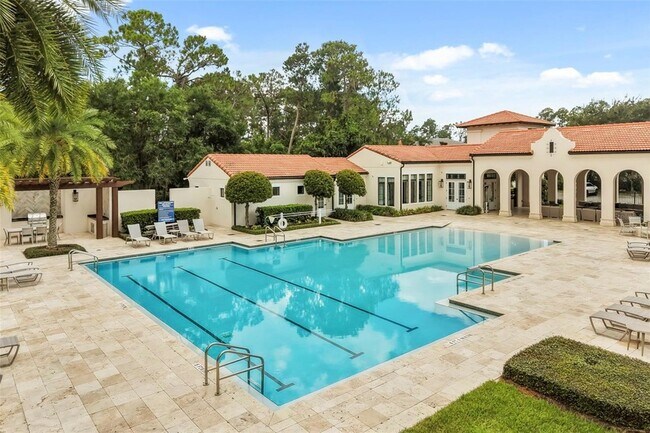 Building Photo - 10511 Royal Cypress Way