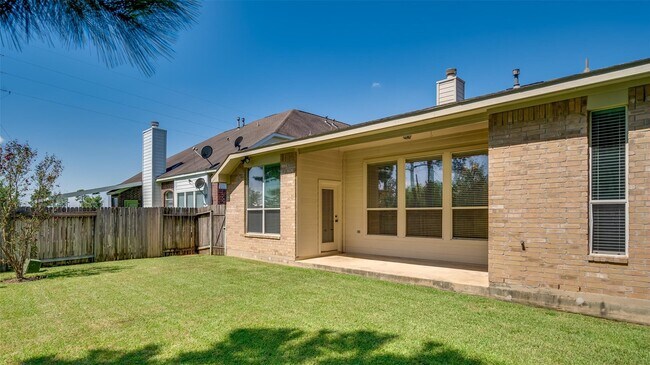 Building Photo - 3419 La Fleur Ln