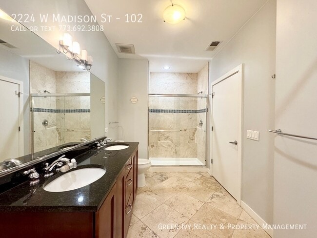 Building Photo - 2224 W Madison St