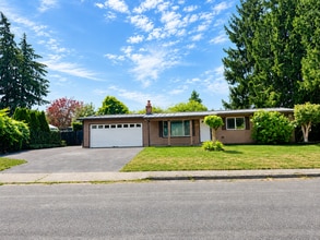 Building Photo - Updated 3BR Rambler | RV/Boat Parking | Gardener’s Backyard