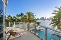 Building Photo - 17301 Biscayne Blvd