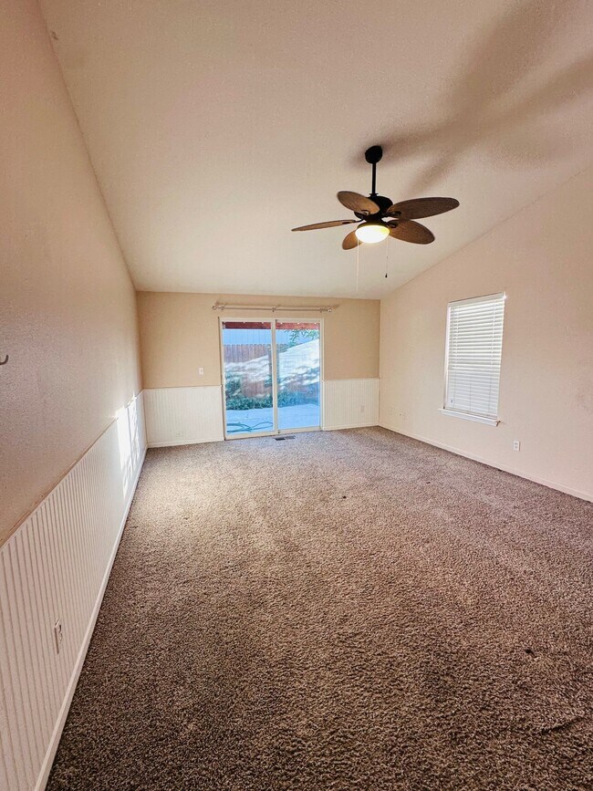 Building Photo - 1545 Wrangler Ln