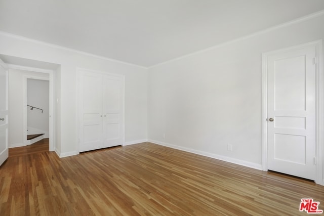 Building Photo - 2675 Glendower Ave