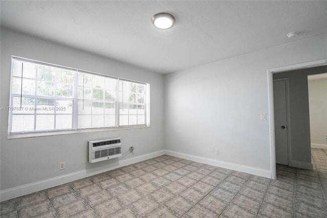 Building Photo - 320 84th St