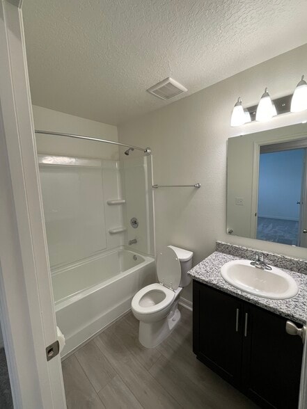 Building Photo - 2358 Carrabelle Wy