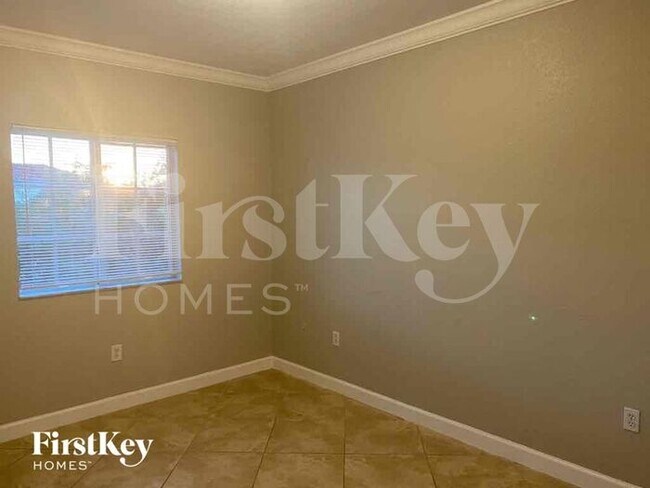 Building Photo - 14123 SW 158th Ct