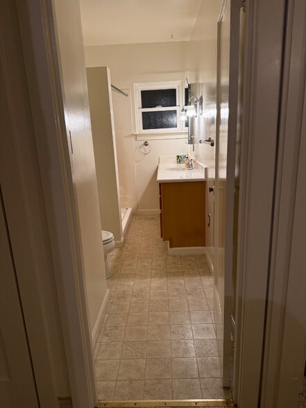 Building Photo - 1440 D St