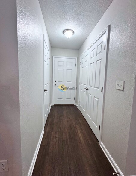 Building Photo - 7625 Leafy Forest Way