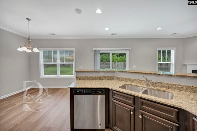 Building Photo - 122 Drummond Wy