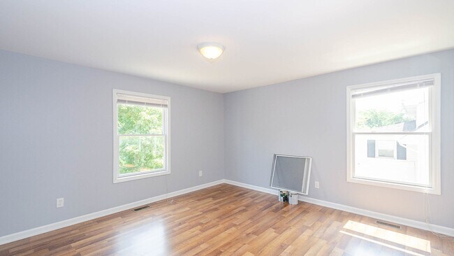 Building Photo - 1441 S State St