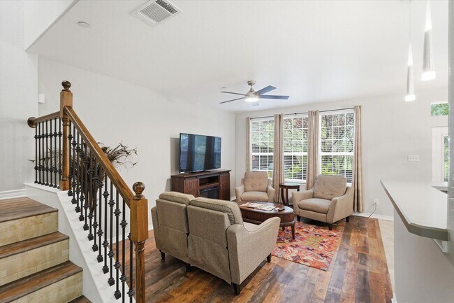 Building Photo - Beautiful 3-Bedroom, 2.5-Bath Townhouse in Plano ISD