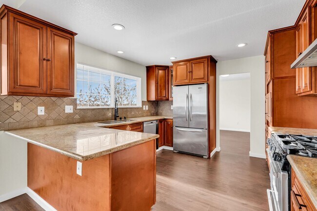 Building Photo - REMARKABLE VIEWS...LOTS OF PRIVACY IN YOUR OWN LITTLE WORLD..